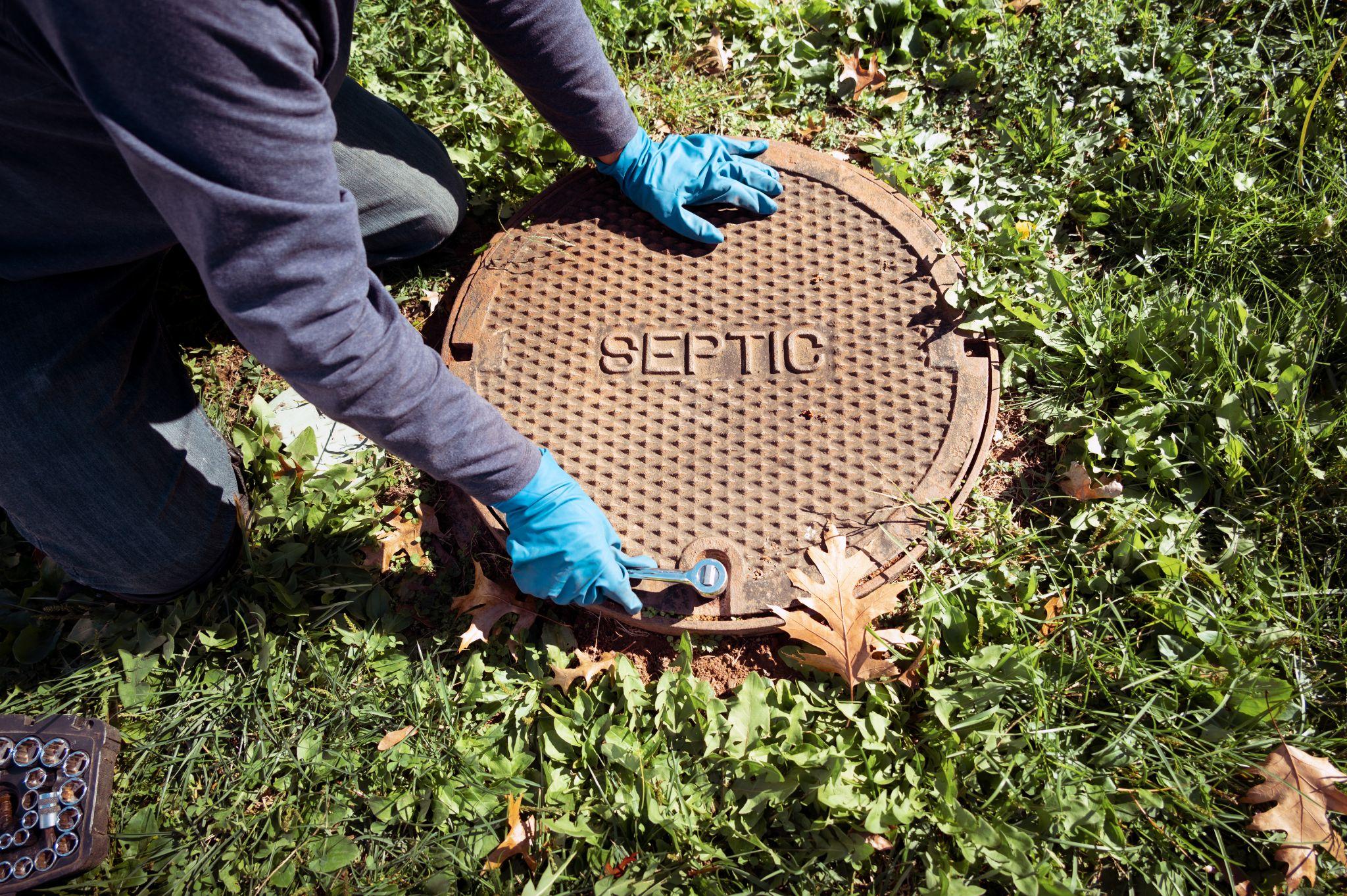 Septic tank cover